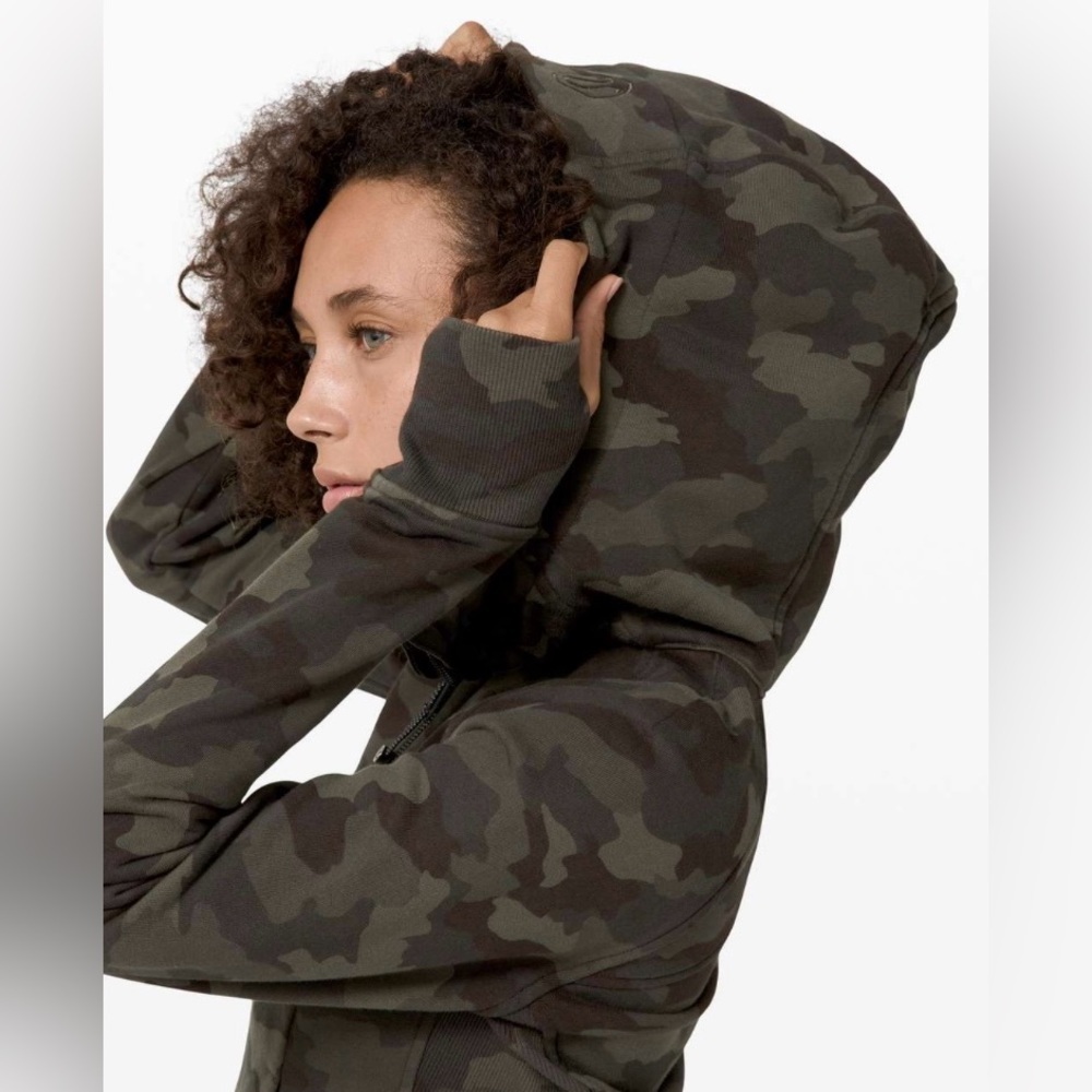 Lululemon Scuba Hoodie *Light Cotton Fleece in Heritage 365Camo Dark Olive Multi - Picture 2 of 8